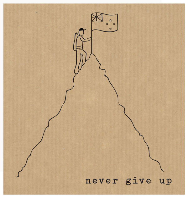 LCF036 - Never Give Up (6pack)
